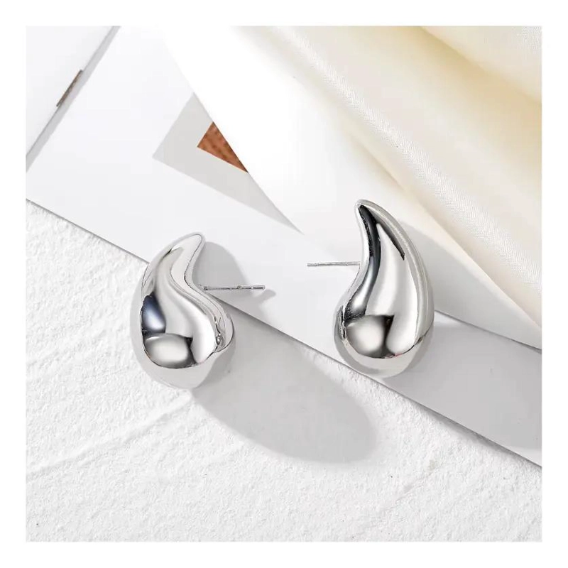 AROS DE PLATA CON DISEÑO ESTILO GOTA Y ACABADO GRUESO DE 18 MM - 5
