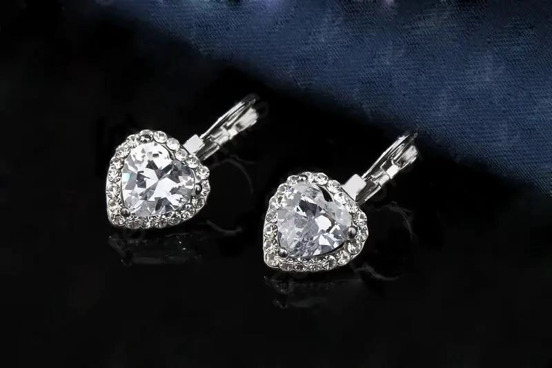 PENDIENTES DE PLATA 925 CON DISEÑO DE CORAZON PARA MUJER - 3