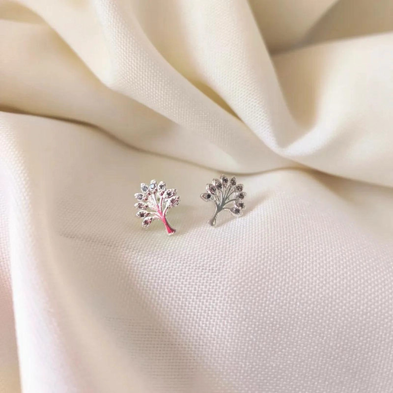 AROS CON DISEÑO DE ARBOL DE LA VIDA EN PLATA ELEGANTE Y DETALLADO - 1
