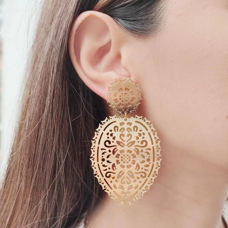 AROS ESTILO BARROCO CON BAÑO DE ORO 18K ELEGANTES Y SOFISTICADOS - 2