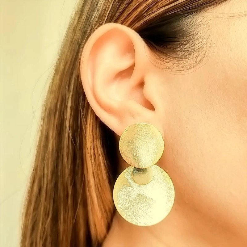 AROS ELEGANTES CON BAÑO DE ORO DE 18 QUILATES PARA MUJER - 3