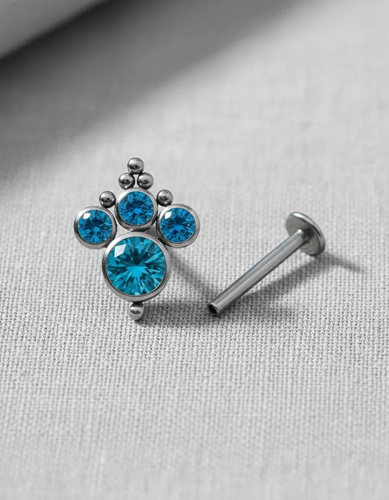 PIERCING DE TITANIO PARA HE LIX Y TRAGUS EN DISEÑO ESPIRAL AZUL - 1