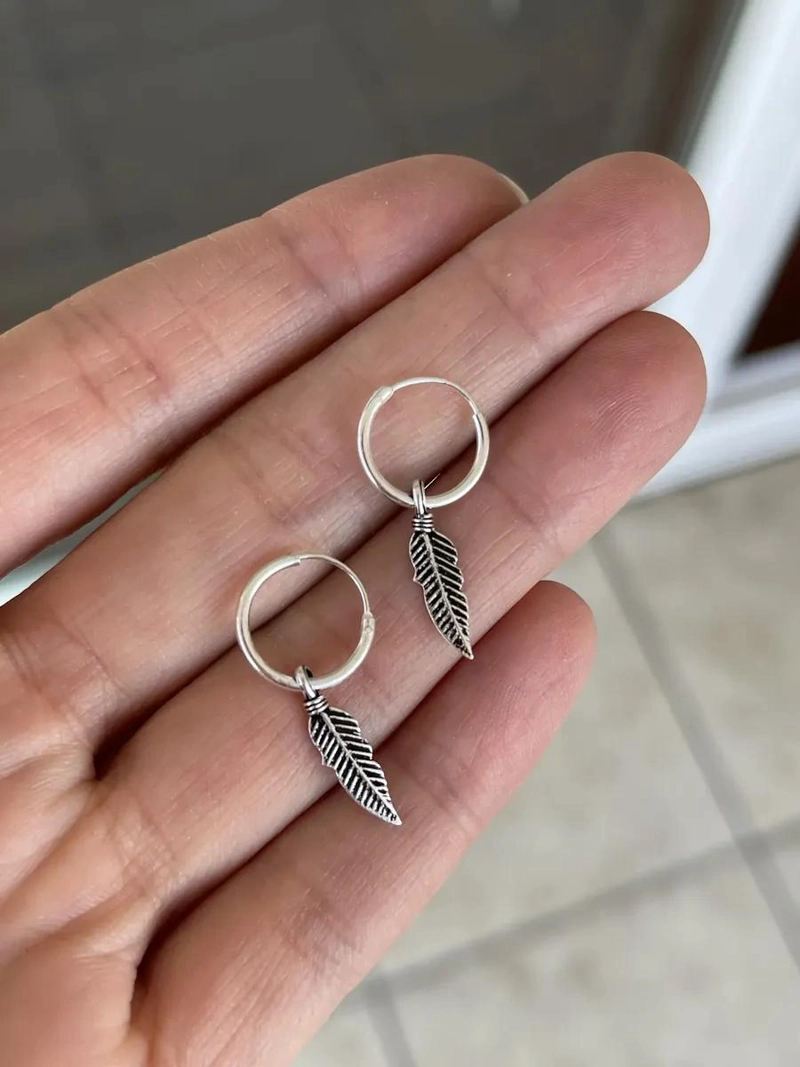 ARGOLLAS DE PLATA 925 CON DISEÑO DE PLUMA ELEGANTE Y DELICADO - 3