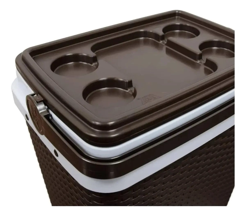 REFRIGERADOR COMPACTO DE 35 LITROS CON DISEÑO EN RATAN Y ASA DE SEGURIDAD - 2