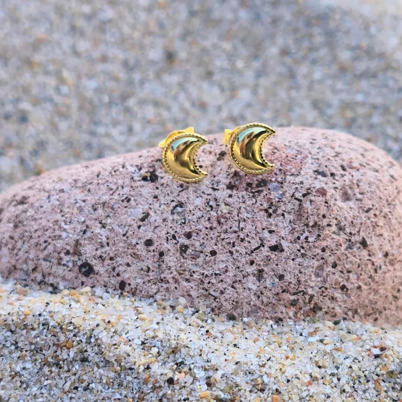 AROS DE LUNA MENGUANTE BAÑADOS EN ORO 24K CON DISEÑO ELEGANTE - 2