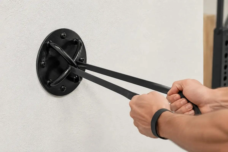 SOPORTE DE ANCLAJE PARA PARED O TECHO PARA BANDAS Y SACO DE BOXEO - 4