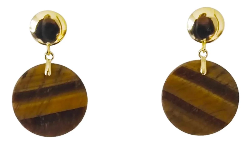AROS REDONDOS PLANOS CON PIEDRA OJO DE TIGRE Y BAÑO EN ORO 18K - 1