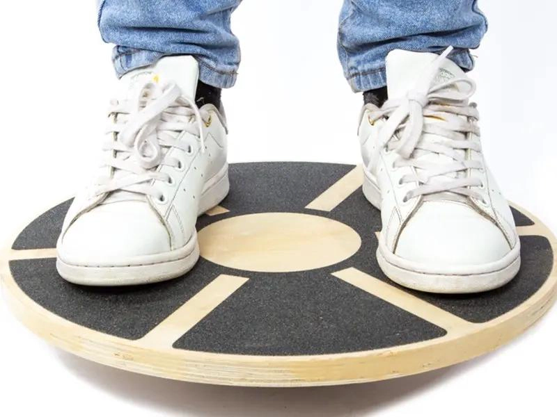 DISCO DE EQUILIBRIO DE MADERA PARA ENTRENAMIENTO Y ESTABILIDAD - 1