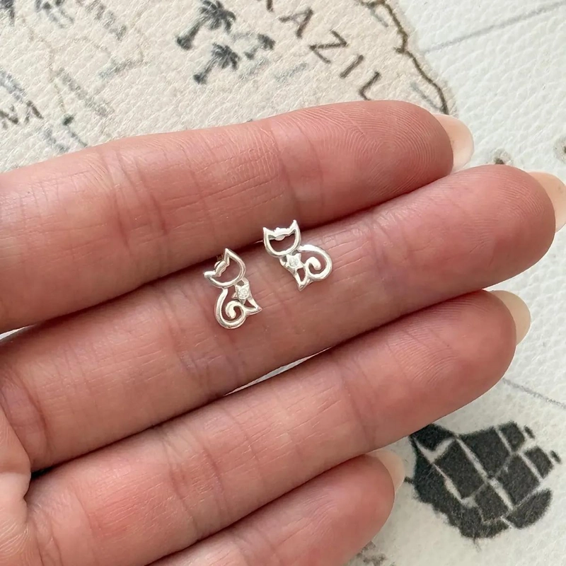 AROS PEQUEÑOS CON DISEÑO DE GATITO PARA NIÑA Y MUJER - 3
