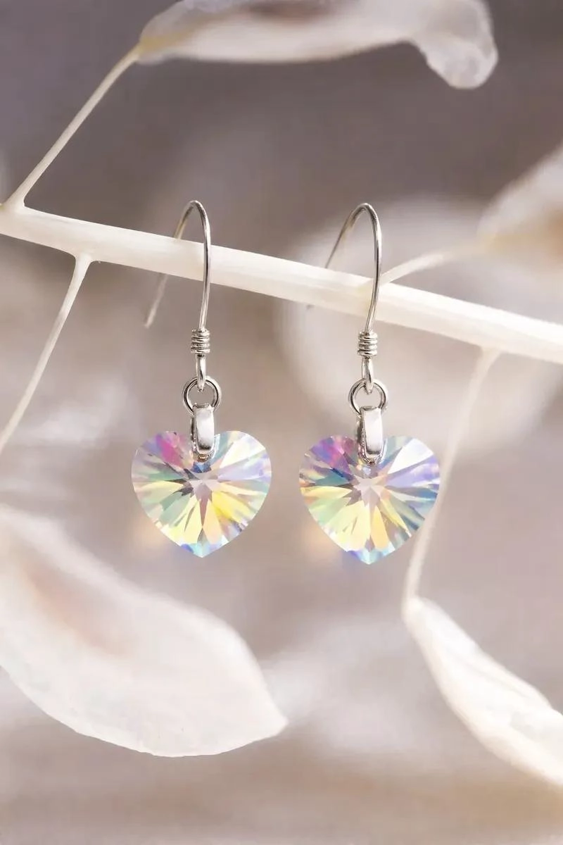 AROS DE CRISTAL CON DISEÑO DE CORAZON Y EFECTO AURORA BOREAL EN PLATA 925 - 2