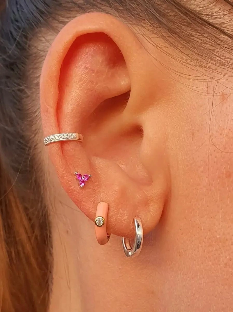 AROS ARGOLLAS PARA NIÑA COLOR ROSA CON ACABADO EN PLATA Y ORO HIPOALERGE NICO - 2