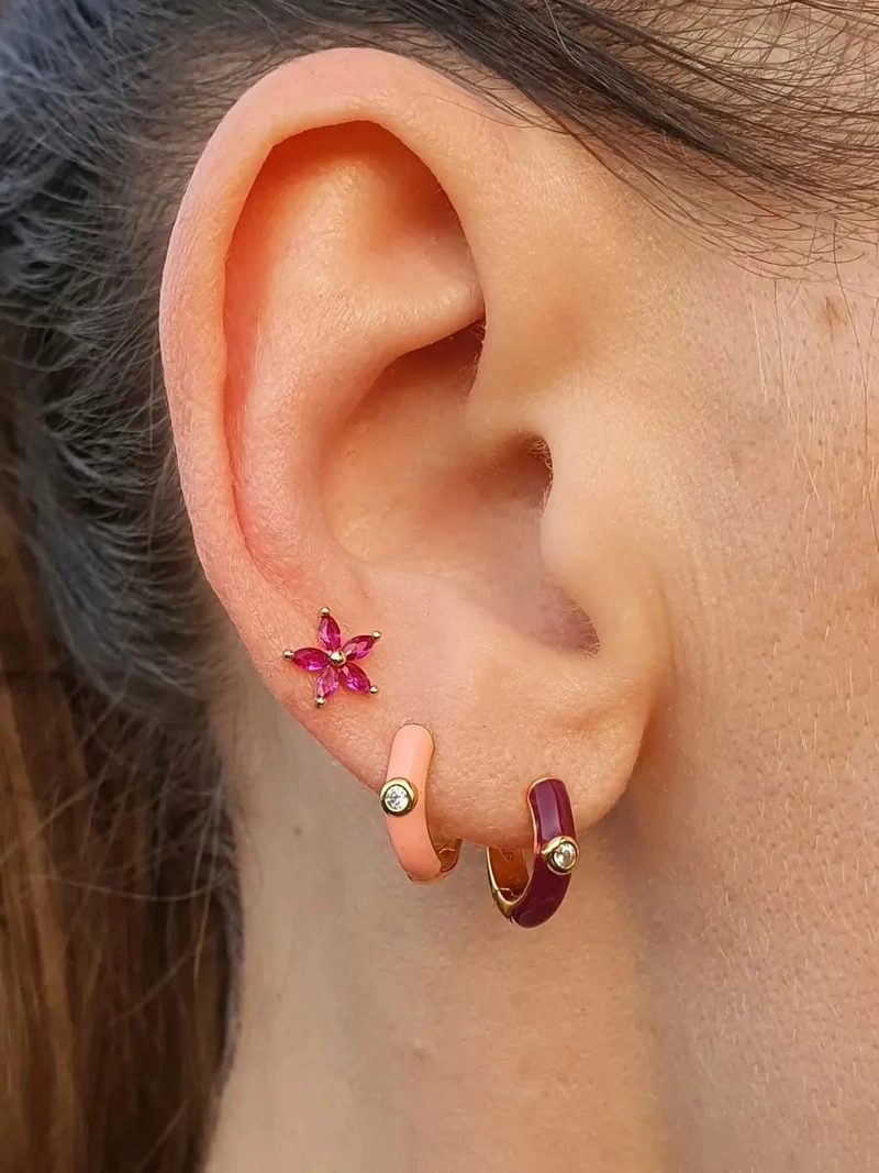 AROS ARGOLLAS PARA NIÑA COLOR ROSA CON ACABADO EN PLATA Y ORO HIPOALERGE NICO - 3