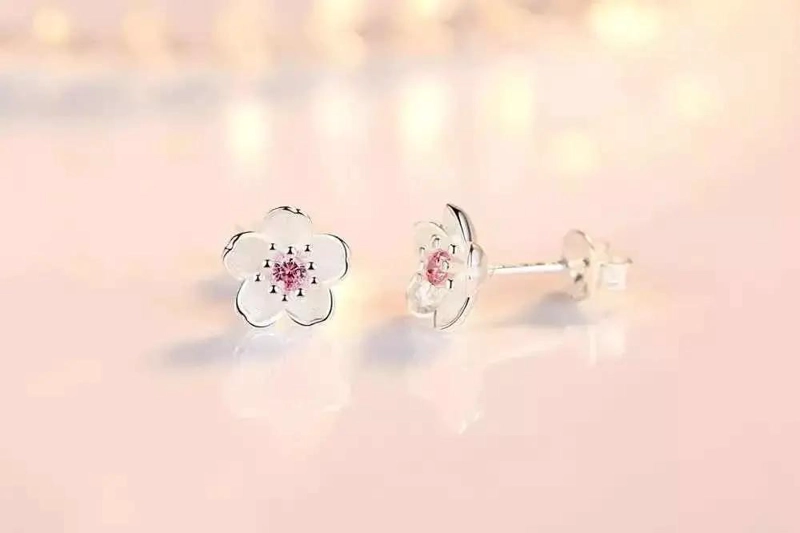 AROS DELICADOS CON DISEÑO DE FLOR DE CEREZO EN PLATA ESTERLINA - 4
