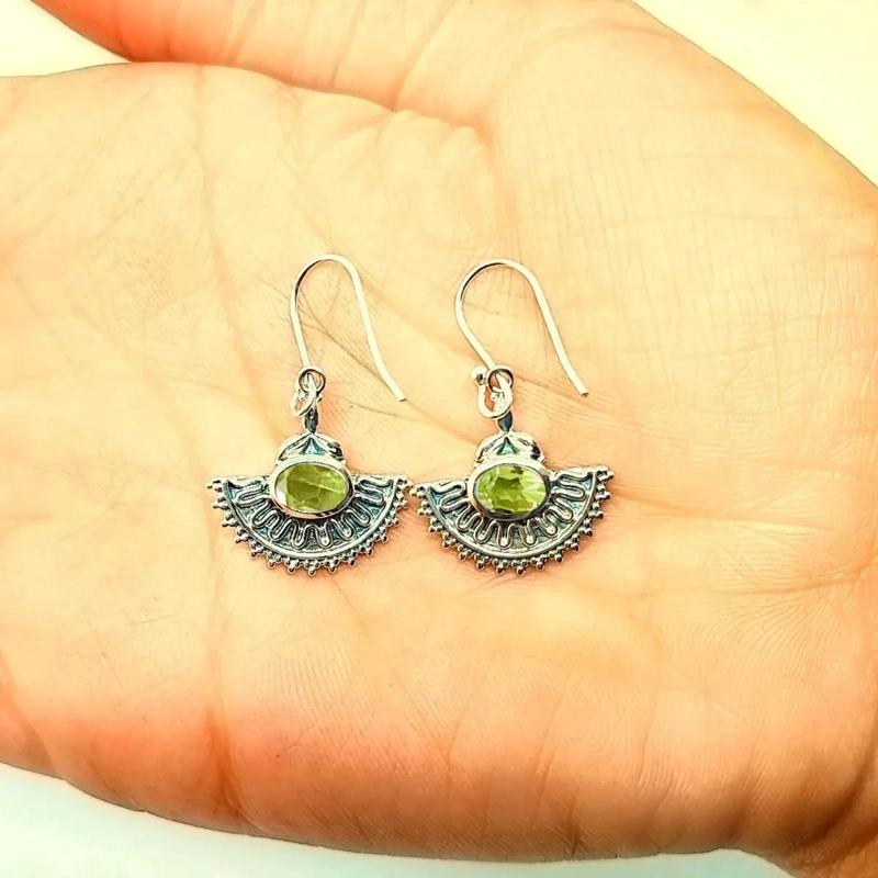AROS DE PLATA FINA 925 CON PIEDRA PERIDOTO NATURAL - 3