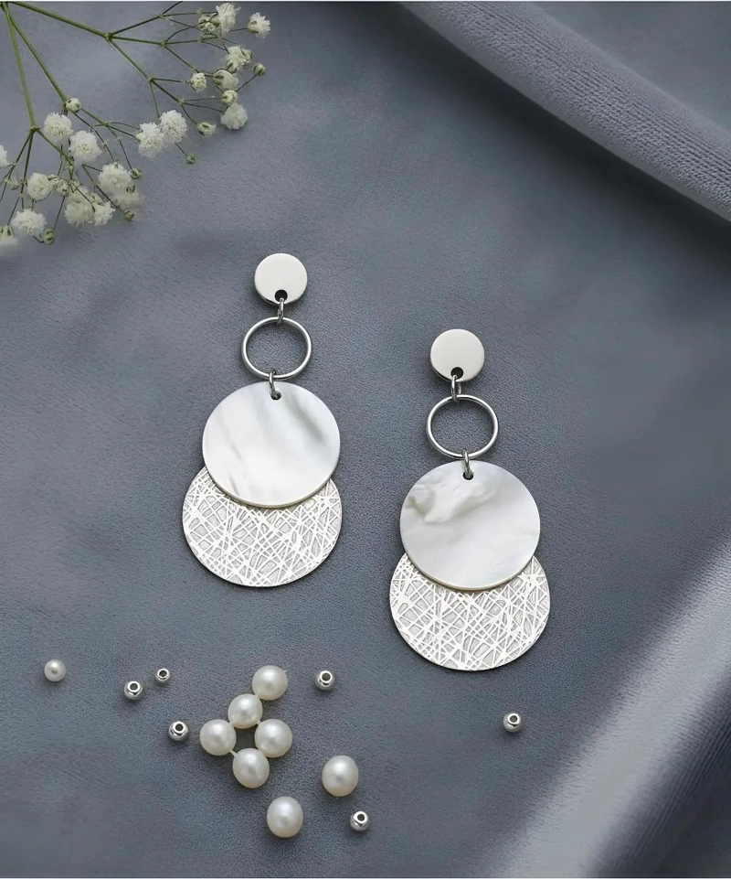 AROS COLGANTES DE ACERO QUIRURGICO CON DETALLE DE NACAR ELEGANTE - 5
