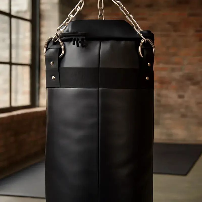 SACO DE BOXEO DE 50 CM CON RELLENO DE ASERRIN PARA ENTRENAMIENTO - 2