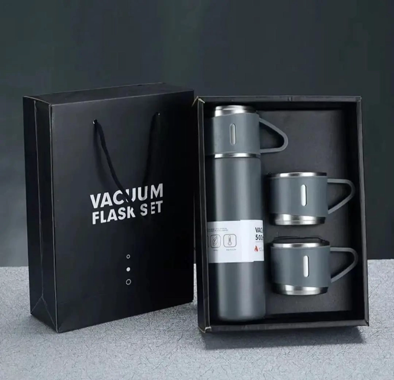 TERMO CON SET DE 3 TAZAS PARA BEBIDAS FRIAS Y CALIENTES COLOR GRIS - 3