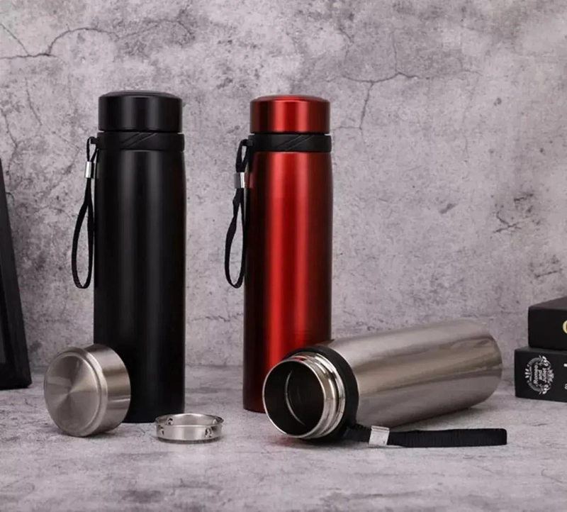 TERMO INDIVIDUAL PARA MATE Y AGUA DE ACERO INOXIDABLE CON TAPA SEGURA - 4