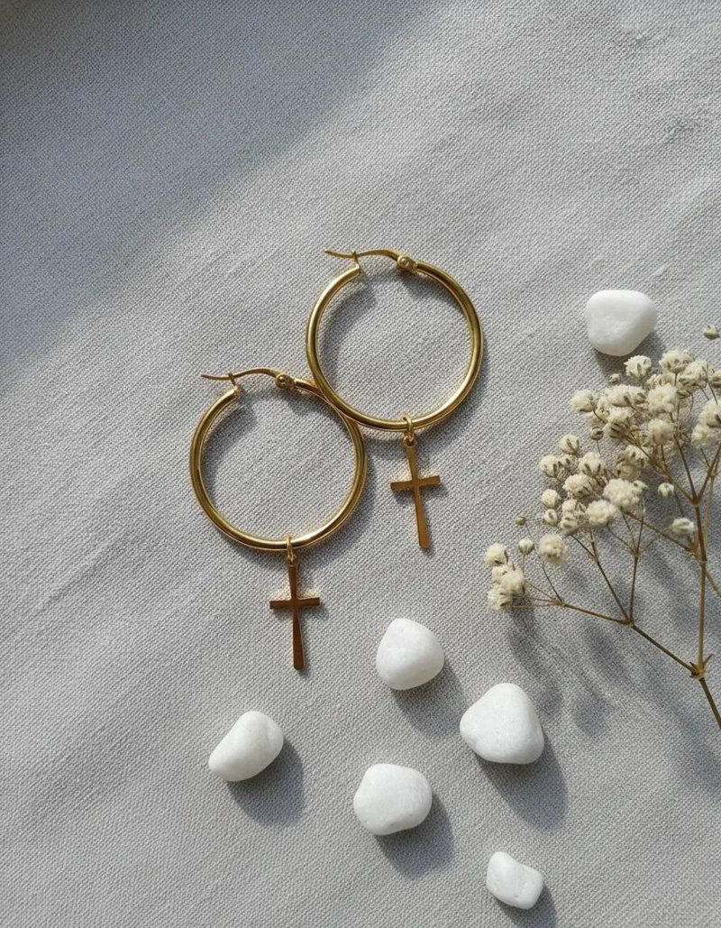 AROS ARGOLLAS CON DIJE CRUZ EN ACERO DORADO DE 30 MM - 5