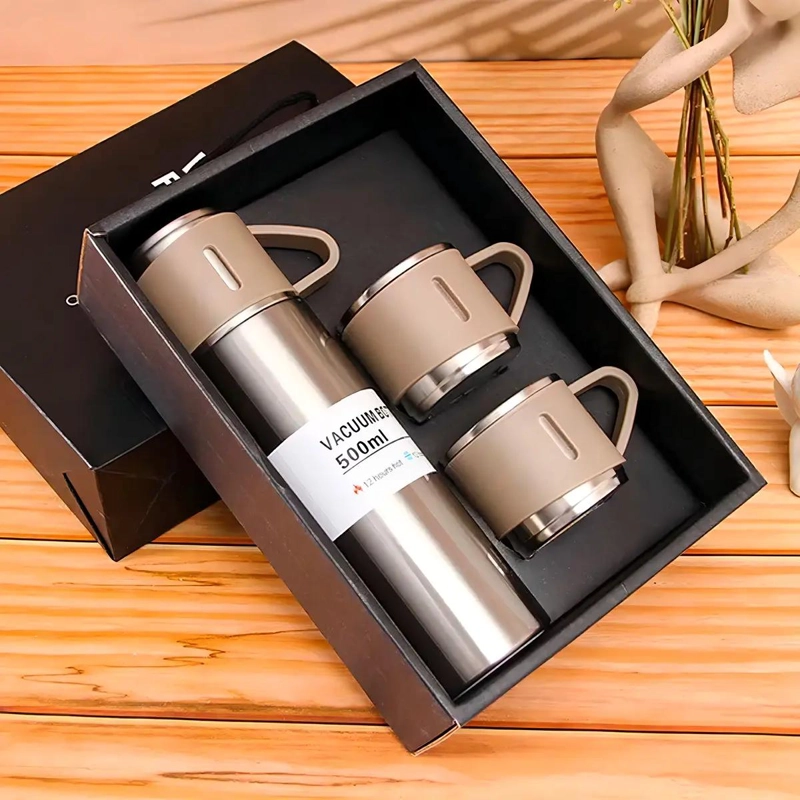 TERMO DE 500 ML CON 3 TAZAS PARA MANTENER TEMPERATURA - 1