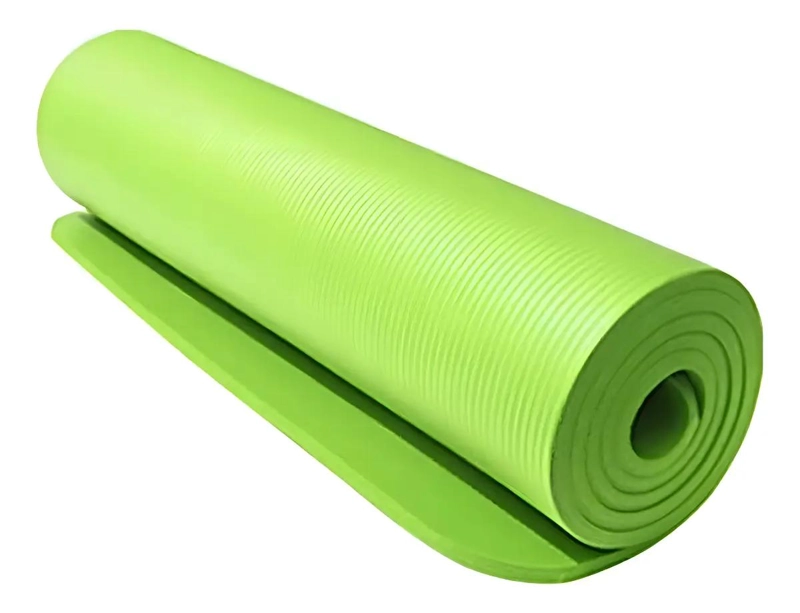 ESTERILLA PARA YOGA ANTIDESLIZANTE DE 10 MM CON CORREA VERDE - 1