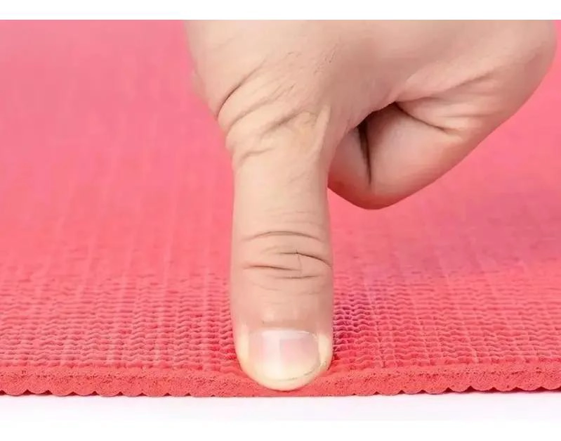 COLCHONETA PARA YOGA Y PILATES DE PVC DE 6 MM CON BOLSA DE TRANSPORTE - 2
