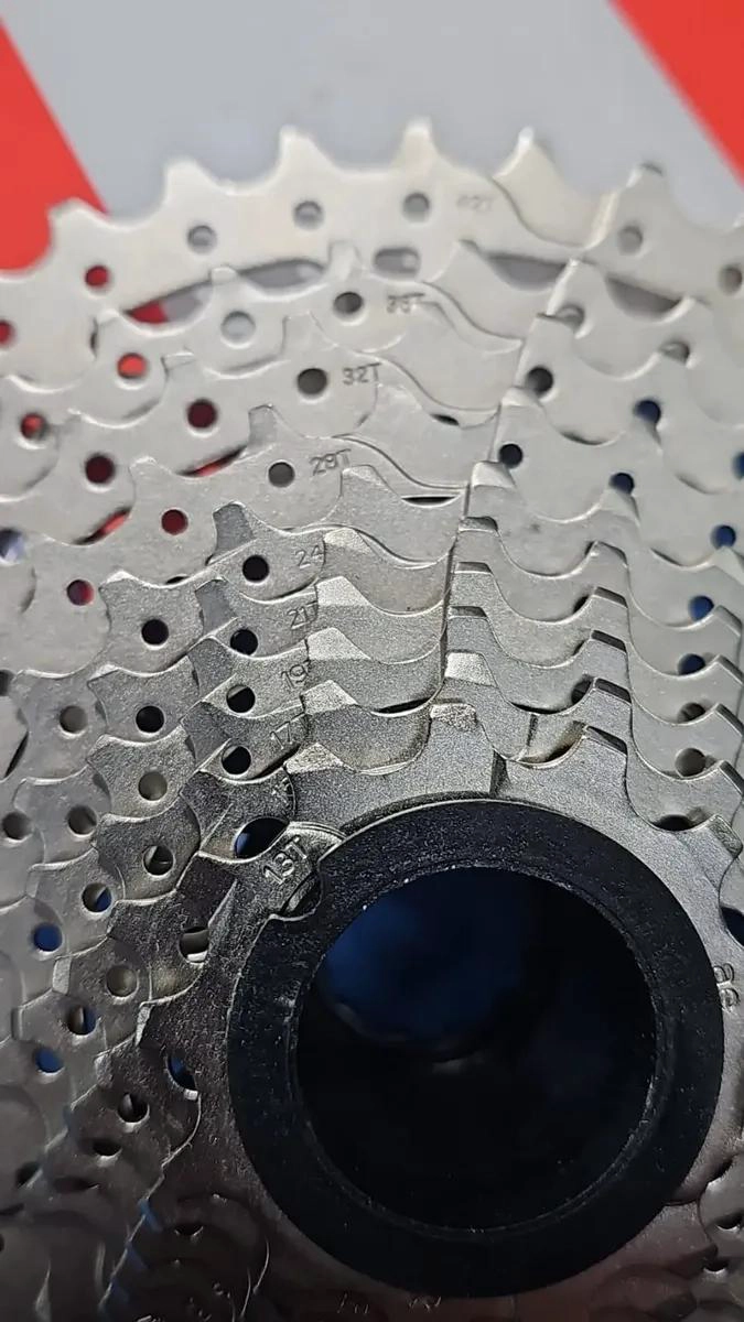 PIÑON CASSETTE PARA BICICLETA 11 VELOCIDADES 11-42 DIENTES SUNRACE - 2