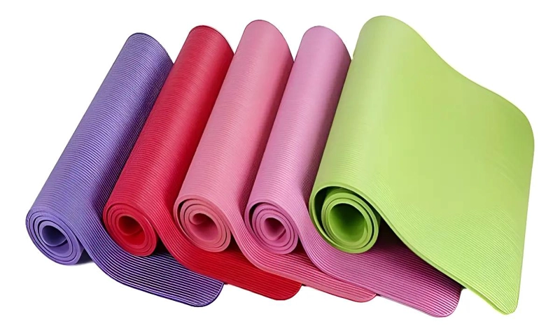SET DE 5 TAPETES ANTIDESLIZANTES PARA YOGA Y EJERCICIOS - 1