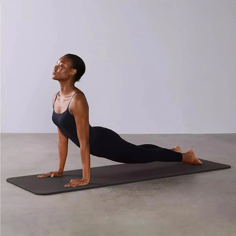 COLCHONETA DE YOGA DEPORTIVA DE 15MM CON CORREA Y BOLSO DE TRANSPORTE - 5