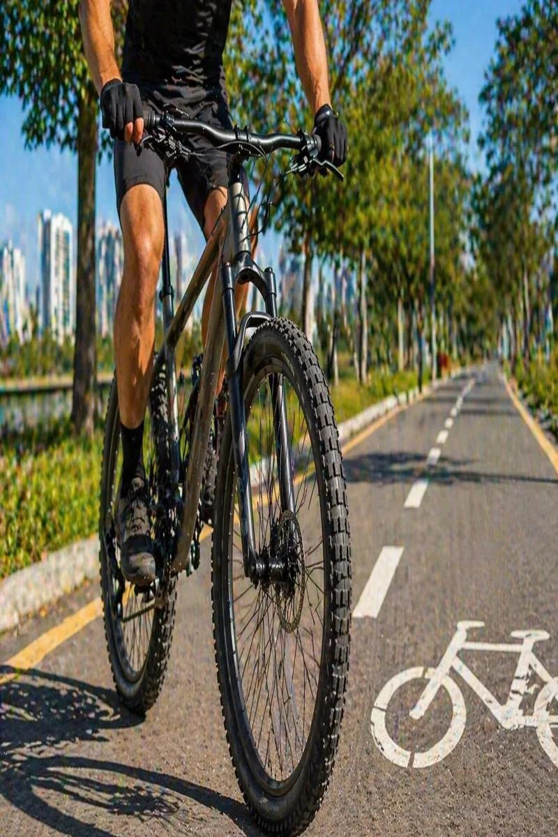 NEUMATICO PARA BICICLETA ARO 20 X 2.125 RESISTENTE Y VERSATIL - 2