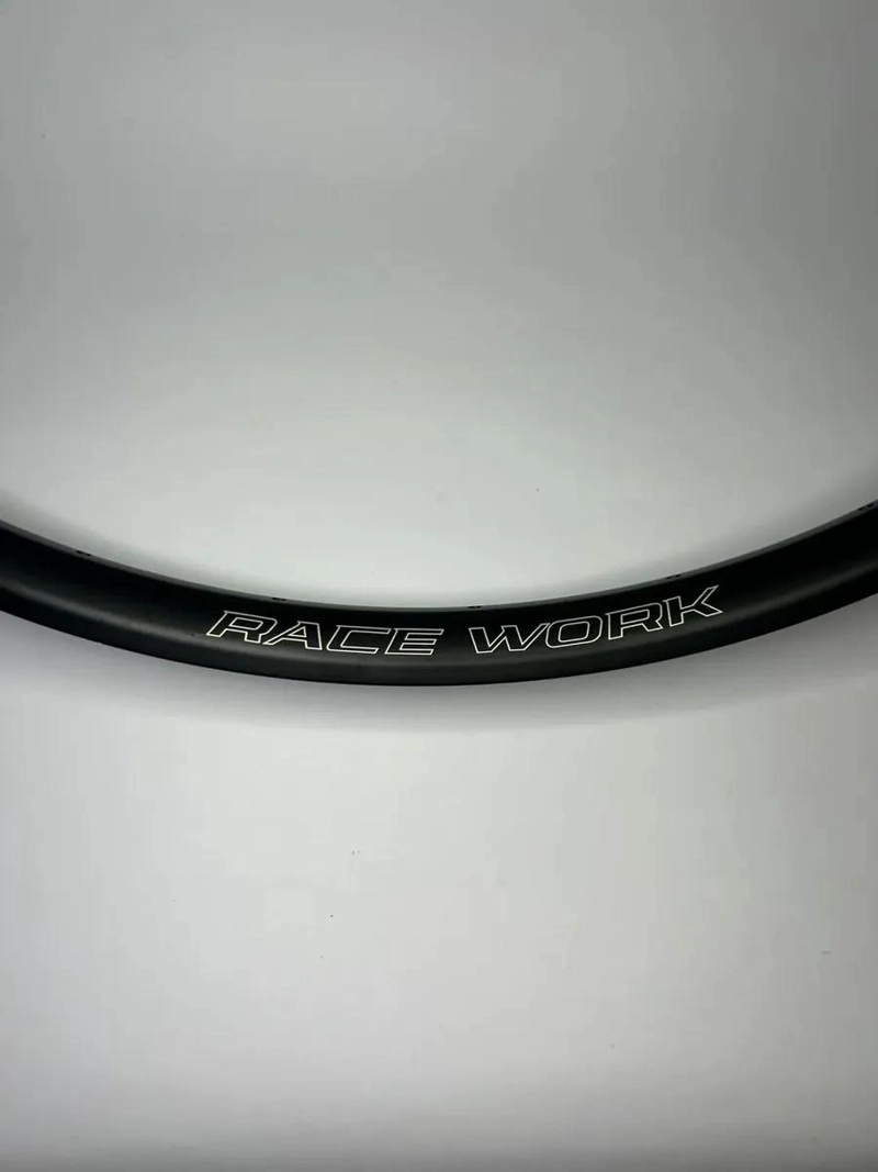 ARO PARA BICICLETA 26 PULGADAS CON 32 ORIFICIOS Y VALVULA AUTO - 3