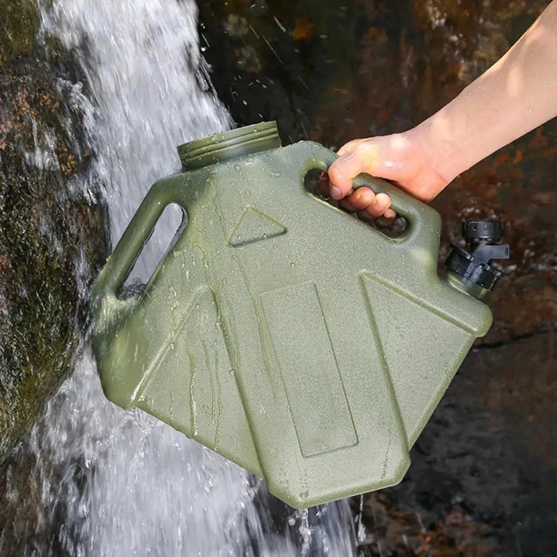 BIDON PORTATIL PARA AGUA DE 12 LITROS IDEAL PARA CAMPING Y ACTIVIDADES AL AIRE - 1