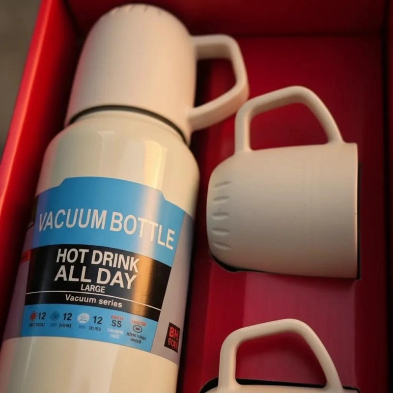 SET DE TERMO CON 3 TAZAS DE 500 ML EN COLORES VARIADOS - 3