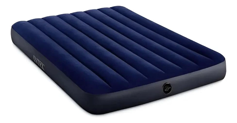 COLCHON INFLABLE PARA 1.5 PLAZAS CON DISEÑO COMPACTO Y RESISTENTE - 1