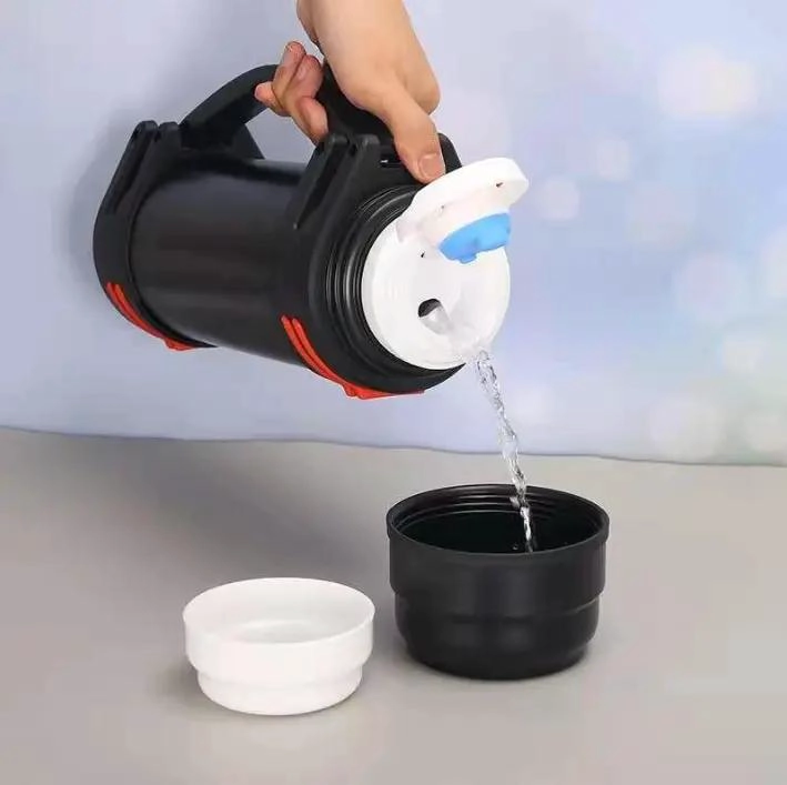 TERMO DE ACERO INOXIDABLE CON CAPACIDAD DE 2 LITROS COLOR PLATEADO - 4