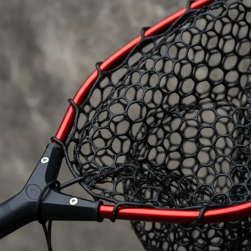 GENÉRICO RED DE PESCA CON MALLA DE SILICONA DE 58 CM COLOR ROJO