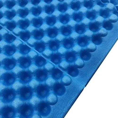 COLCHONETA PLEGABLE PARA TREKKING Y CAMPING OUTDOOR RESISTENTE Y COMODA - 2