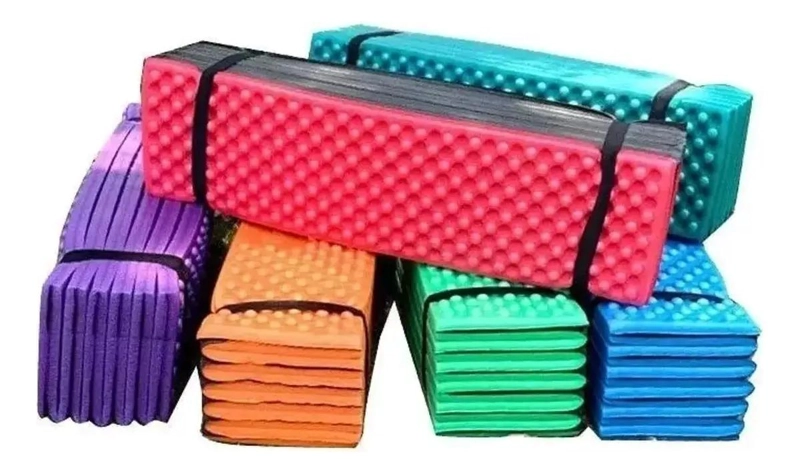 COLCHONETA ULTRALIGERA DE ESPUMA PARA CAMPING 190X57 CM - 1