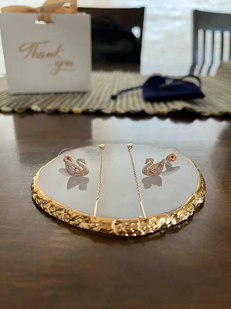PENDIENTES CON DISEÑO DE CISNE ROSA Y CRISTALES BRILLANTES - 4