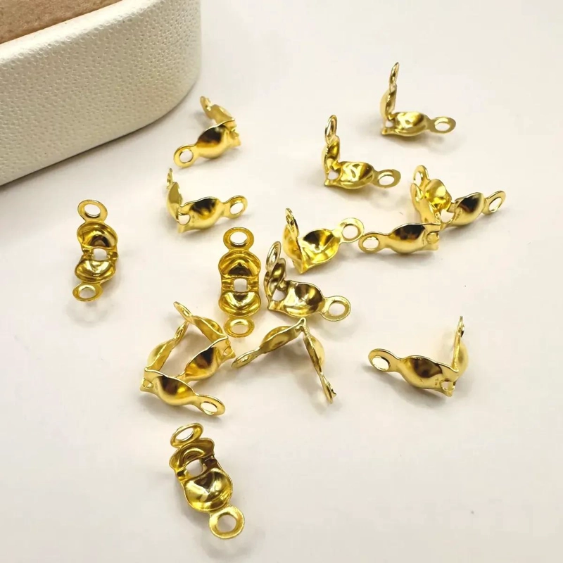 SET DE ACCESORIOS DE ACERO CON ACABADO DORADO ELEGANTE Y DURADERO - 2
