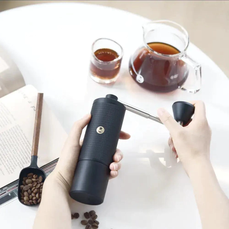 MOLINILLO MANUAL PARA CAFE  CON AJUSTE DE MOLIENDA PRECISO Y DISEÑO ERGONOMICO - 4