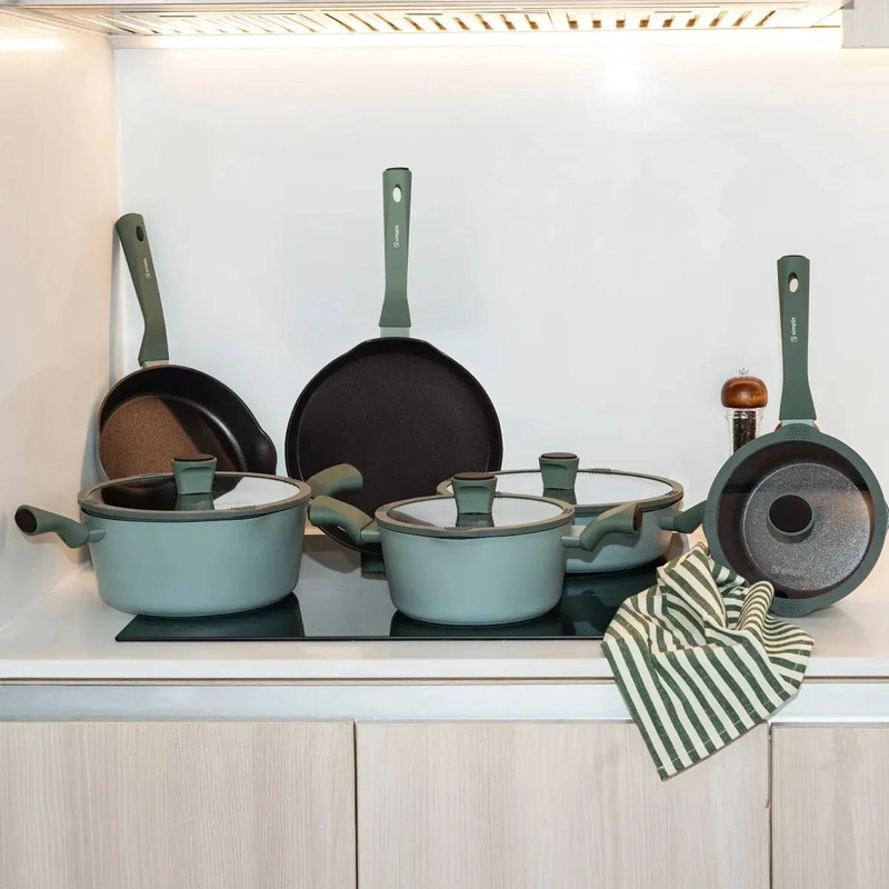 BATERIA DE COCINA COMPLETA CON SET DE 12 UTENSILIOS EN NEGRO - 5