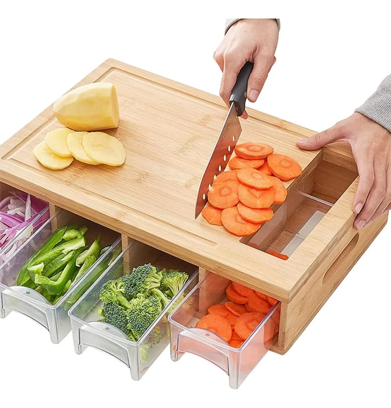 TABLA DE CORTAR DE BAMBU CON CUATRO RECIPIENTES INTEGRADOS PARA COCINA - 1