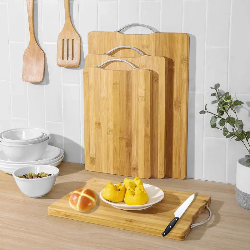 SET DE 3 TABLAS DE COCINA DE BAMBU PARA CORTAR EN TAMAÑOS VARIADOS - 1