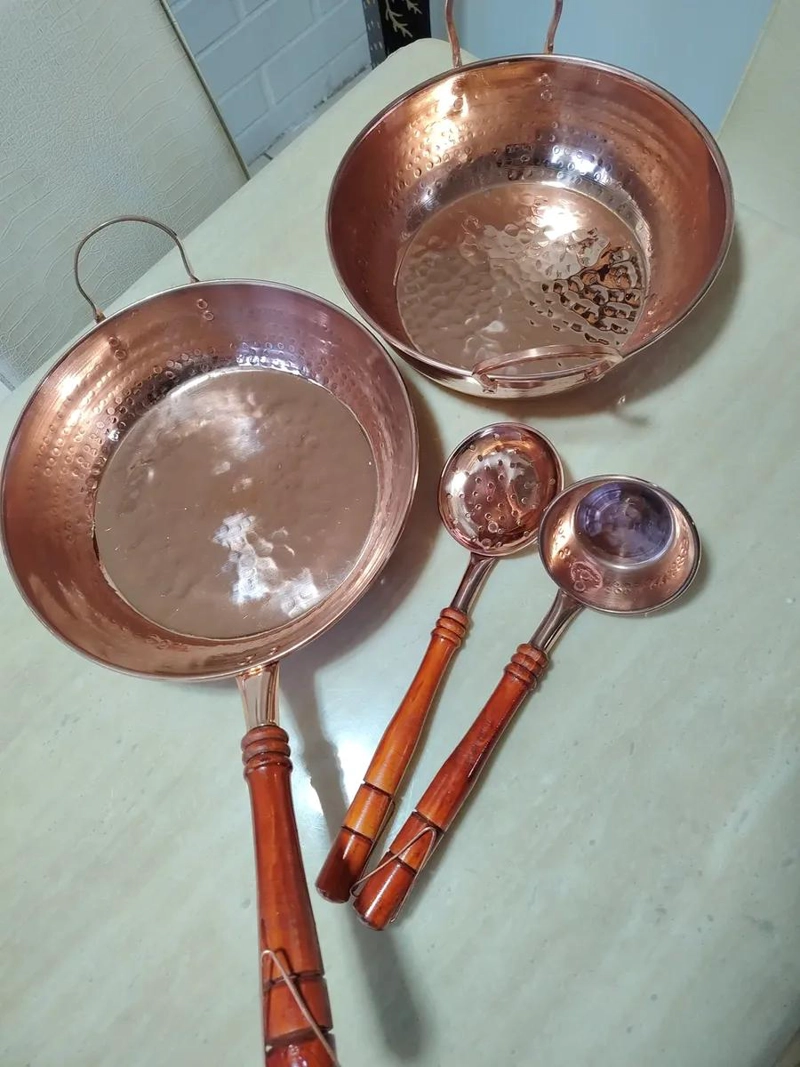 SET DE COCINA CON PAILA DE 5 LITROS Y SARTE N GRANDE DE 33 CM CON ACCESORIOS - 2