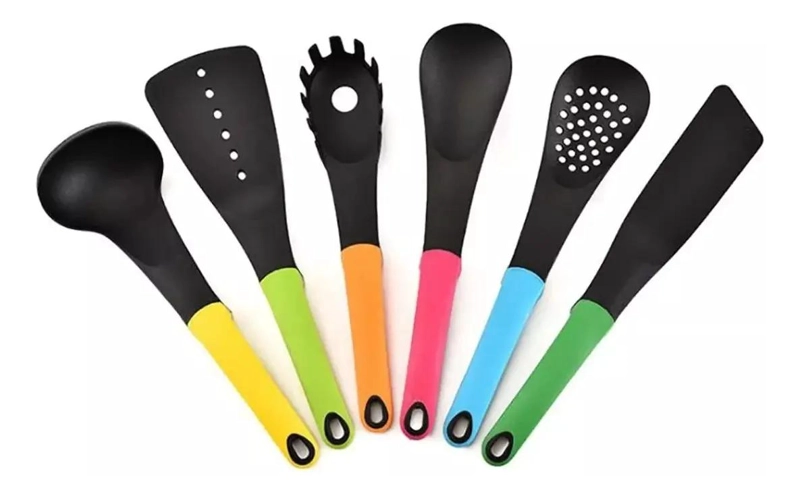 KIT DE COCINA CON 6 UTENSILIOS ESENCIALES PARA COCINAR Y SERVIR - 2