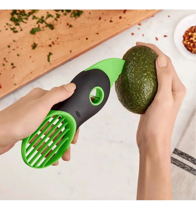 PELADOR MULTIFUNCIONAL PARA PALTA CON TRES HERRAMIENTAS INTEGRADAS - 2