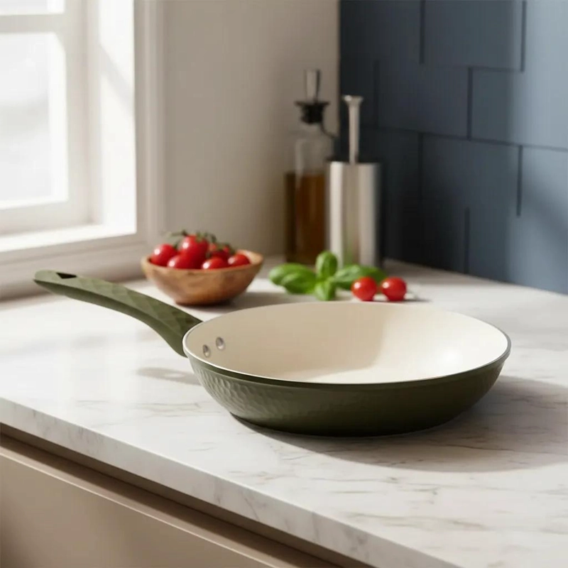 SARTE N DE CERAMICA CON RECUBRIMIENTO ANTIADHERENTE COLOR VERDE - 2