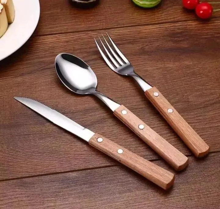 SET COMPLETO DE UTENSILIOS DE COCINA CON CUBIERTOS 18 PIEZAS - 3