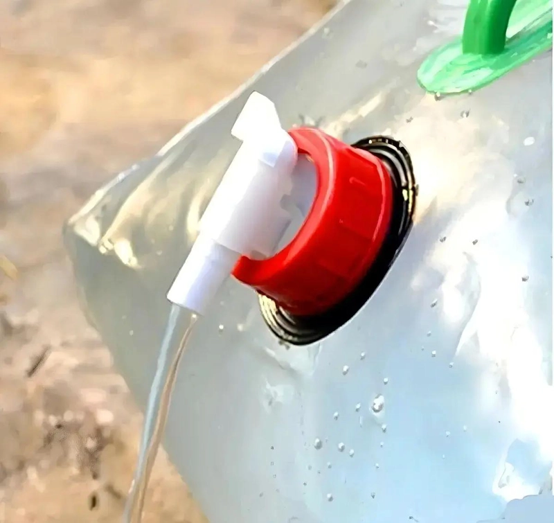 BOLSA PORTATIL PLEGABLE PARA AGUA CON CAPACIDAD DE 15 LITROS PARA CAMPING - 1